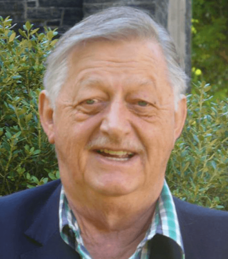 Dr David Davis